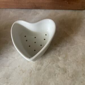 Apilco mini Heart-Shaped White Ceramic cheese mold
